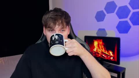 Chris Tyson online show from February 12, 2025, 2:24 am