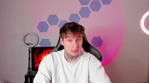 Chris Tyson online show from October 18, 2025, 10:43 pm