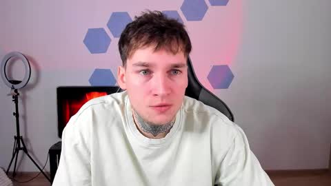 Chris Tyson online show from December 17, 2025, 8:53 am