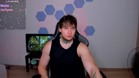 Snapshot of chris_tyson chatting on July 23, 2026, 6:44 am Chris Tyson online show from July 23, 2026, 6:44 am