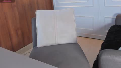 Chrishell online show from January 20, 2025, 2:53 am