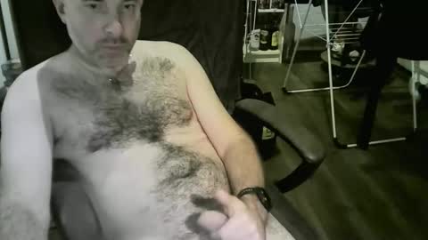 chrisprngr online show from October 6, 2025, 10:40 pm