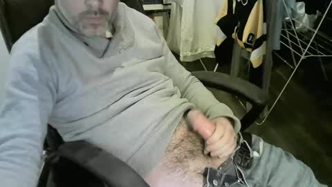 chrisprngr online show from January 7, 2026, 11:34 am