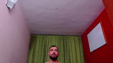 chriss_james online show from January 29, 2025, 3:22 am