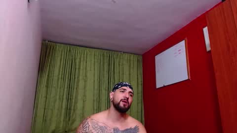 chriss_james online show from January 30, 2025, 2:49 am