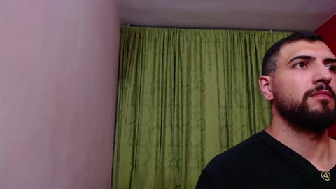 chriss_james online show from February 4, 2025, 2:07 am