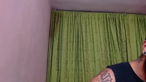 chriss_james online show from February 21, 2025, 5:46 am
