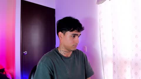 Christian Wang online show from January 31, 2026, 9:24 pm