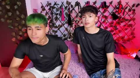 Christian Wang online show from April 17, 2026, 12:46 am