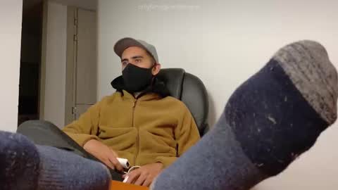 Snapshot of chrissmithin5 chatting on September 29, 2025, 3:44 am Cardamomo online show from September 29, 2025, 3:44 am