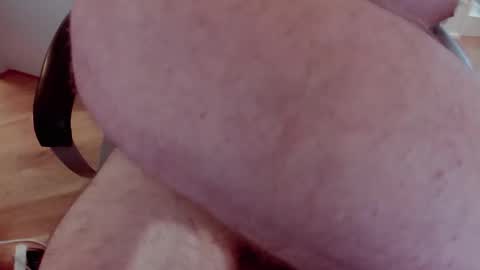 chrissoxx online show from October 6, 2025, 7:06 am