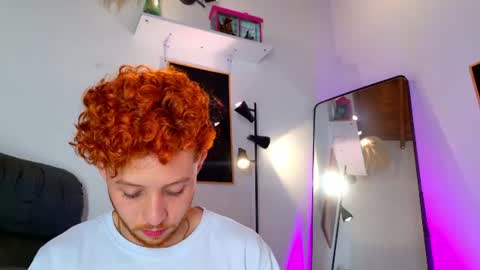 Snapshot of chrisstianford chatting on June 15, 2026, 4:04 am Hi dont forguet to follow me online show from June 15, 2026, 4:04 am