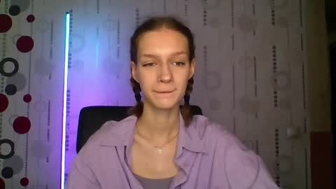 chrissy_joyful online show from April 18, 2026, 5:11 am