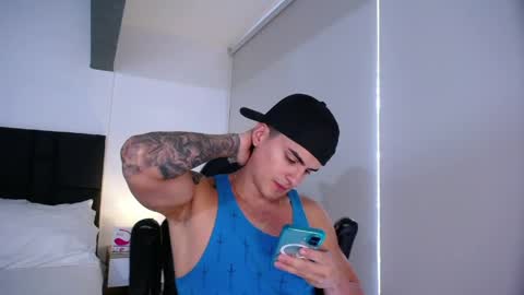 Snapshot of christianvalenzia chatting on May 29, 2026, 2:37 pm Christian online show from May 29, 2026, 2:37 pm