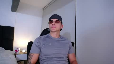 Snapshot of christianvalenzia chatting on June 10, 2026, 1:39 am Christian online show from June 10, 2026, 1:39 am