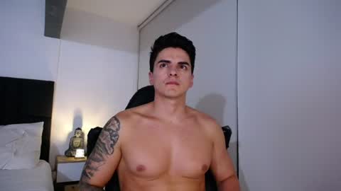 Snapshot of christianvalenzia chatting on June 16, 2026, 12:35 am Christian online show from June 16, 2026, 12:35 am