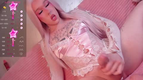 crisss online show from December 8, 2024, 1:36 pm