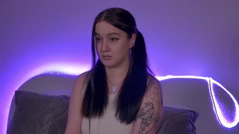 Christina online show from February 7, 2025, 10:09 pm