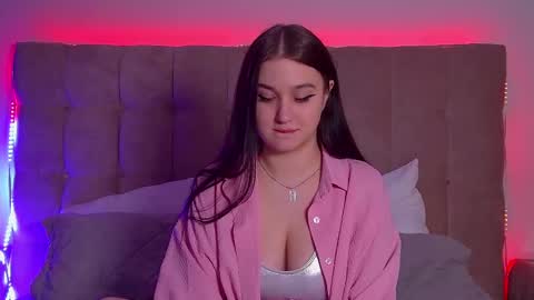 Christina online show from March 1, 2025, 6:32 pm