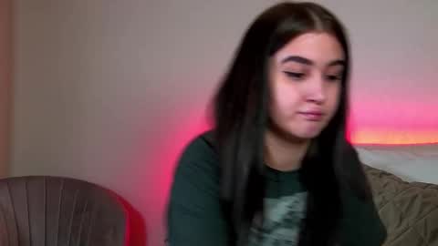 Christina online show from March 5, 2025, 4:02 am