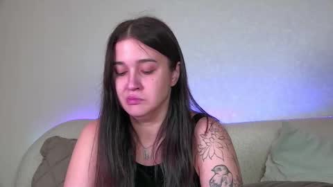 Christina online show from October 20, 2025, 6:08 pm