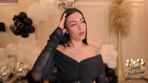 Christine Ford online show from November 6, 2025, 12:39 pm