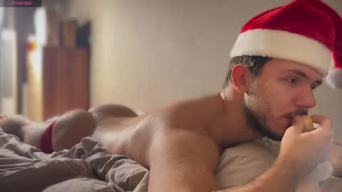 Christopher online show from December 10, 2024, 5:22 pm