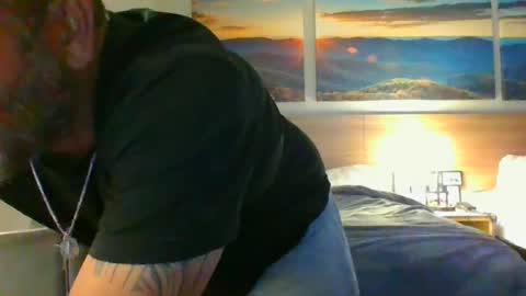 christopherxlv online show from June 16, 2026, 3:53 am