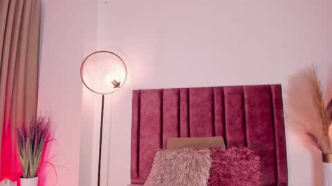 Christy online show from February 25, 2025, 6:09 pm