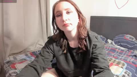 Snapshot of christyw3b chatting on May 20, 2026, 2:12 pm christyw3b online show from May 20, 2026, 2:12 pm