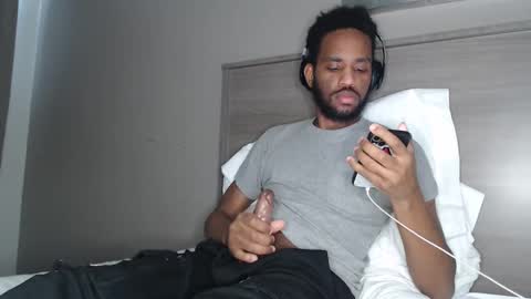 ChrisVacherx online show from February 19, 2025, 5:49 pm