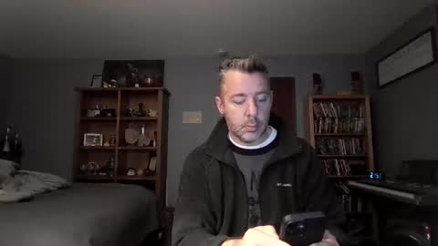 chrisw8121 online show from November 27, 2025, 10:45 pm