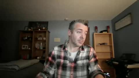 chrisw8121 online show from March 8, 2026, 11:19 pm