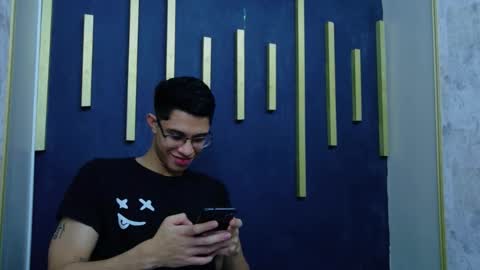 Chrix  online show from November 21, 2025, 2:05 pm