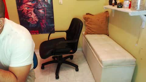 kate   online show from February 5, 2025, 2:16 pm