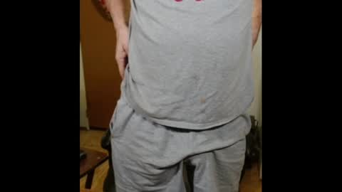 chubbyguy00054 online show from February 15, 2025, 8:54 pm