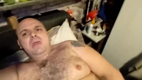 chubbyman40 online show from January 17, 2026, 7:17 pm