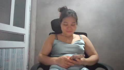 Snapshot of chupi12 chatting on June 15, 2026, 11:23 am Chupi online show from June 15, 2026, 11:23 am
