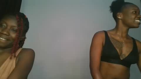chyna_baibe online show from November 14, 2025, 9:13 pm