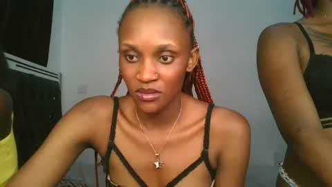chyna_baibe online show from November 30, 2025, 8:57 pm