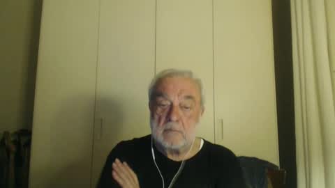 ciaoamoremio4 online show from March 6, 2025, 2:41 am