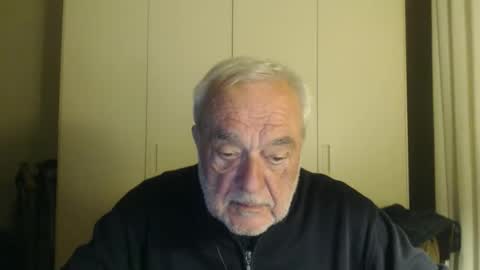 ciaoamoremio4 online show from November 16, 2025, 2:17 am