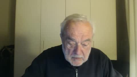 ciaoamoremio4 online show from November 21, 2025, 1:32 pm