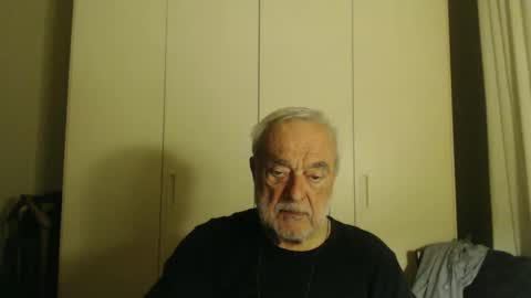 ciaoamoremio4 online show from November 26, 2025, 7:26 pm