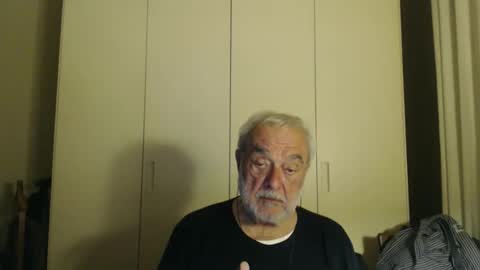 ciaoamoremio4 online show from December 1, 2025, 7:30 pm