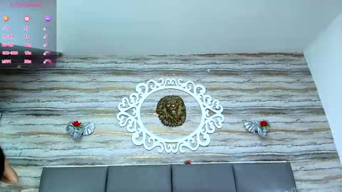 ...   ... online show from February 24, 2025, 3:33 am