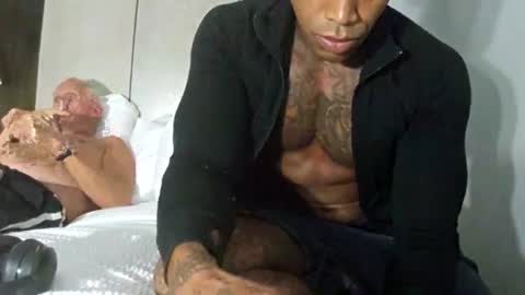 Snapshot of cien100percent chatting on August 3, 2026, 7:51 am Big-O-Nigga online show from August 3, 2026, 7:51 am