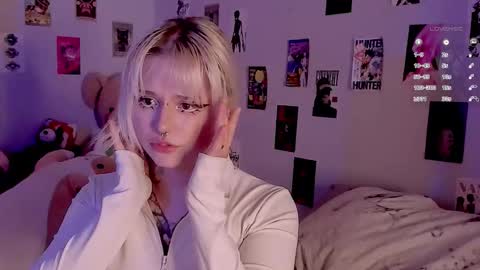 Helen and Teya online show from March 2, 2026, 5:08 am