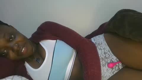 cilia petite online show from December 22, 2025, 7:49 am