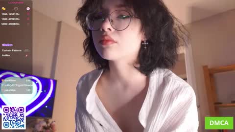 Snapshot of cinacandy chatting on June 5, 2026, 6:52 am L online show from June 5, 2026, 6:52 am
